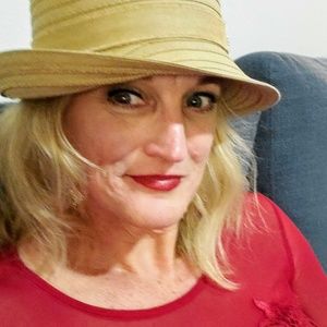 Meet your Posher, Diane